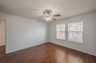 712 Grant St, Burleson, TX 76028 - Photo 9