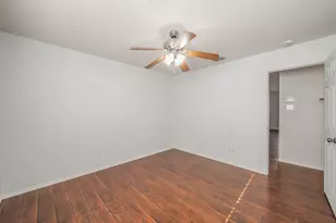 712 Grant St, Burleson, TX 76028 - Photo 21