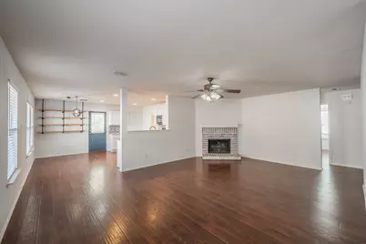 712 Grant Street, Burleson, TX 76028 - Photo 3