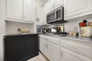 14725 Celestial Pl, Addison, TX 75254 - Photo 11