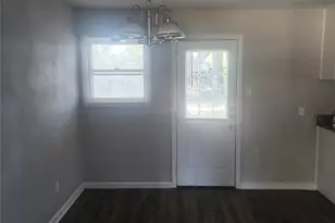 532 S Judd St, White Settlement, TX 76108 - Photo 5