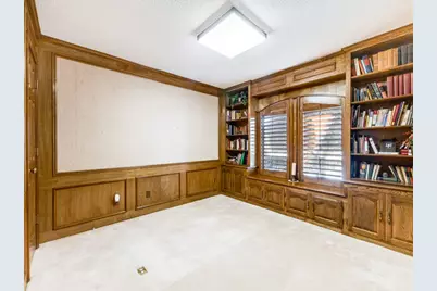 9915 Wood Forest Drive, Dallas, TX 75243 - Photo 19