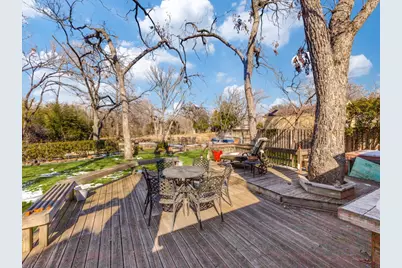9915 Wood Forest Drive, Dallas, TX 75243 - Photo 35