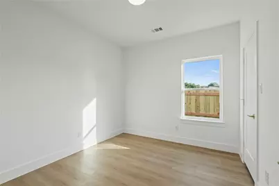 2221 Hooper Street, Dallas, TX 75215 - Photo 17