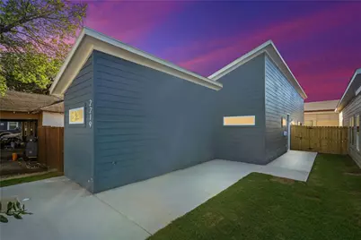 2221 Hooper Street, Dallas, TX 75215 - Photo 3
