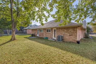 4206 Spring Meadow Ln, Flower Mound, TX 75028 - Photo 11