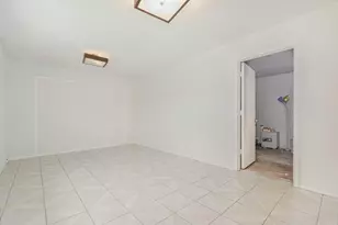 13426 Whispering Hills Dr, Dallas, TX 75243 - Photo 15