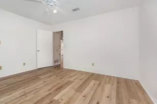 13426 Whispering Hills Dr, Dallas, TX 75243 - Photo 27