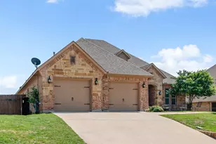 705 La Paloma Rd, Sanger, TX 76266 - Photo 1