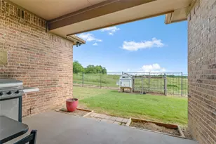 705 La Paloma Rd, Sanger, TX 76266 - Photo 29