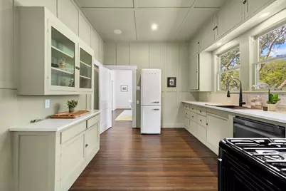 732 Haines Avenue, Dallas, TX 75208 - Photo 17