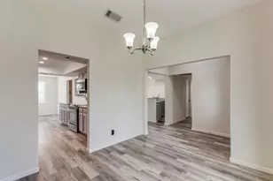 2721 Edinboro, Arlington, TX 76012 - Photo 5