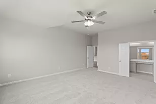 9321 Derry Ln, Little Elm, TX 76227 - Photo 9