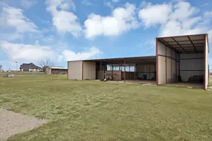 576 Welch School Rd, Collinsville, TX 76233 - Photo 31