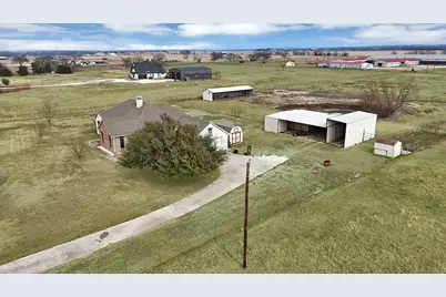 576 Welch School Road, Collinsville, TX 76233 - Photo 31