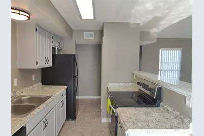 2700 Winding Creek Drive, Carrollton, TX 75007 - Photo 17