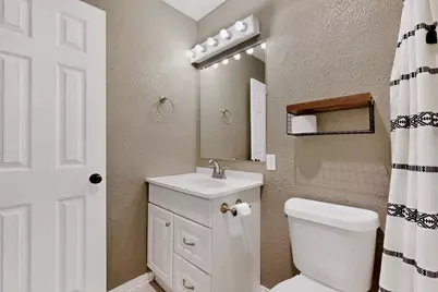 2700 Winding Creek Drive, Carrollton, TX 75007 - Photo 31