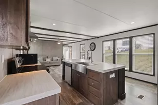 627 Kentucky Town Rd, Whitewright, TX 75491 - Photo 7