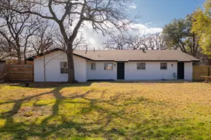 6229 Warrington Pl, Fort Worth, TX 76112 - Photo 31