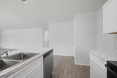 212 Arbor Court, Granbury, TX 76048 - Photo 9