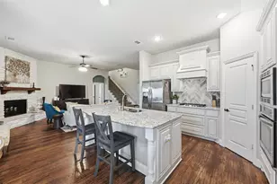 1421 Nighthawk Ln, Mansfield, TX 76063 - Photo 7