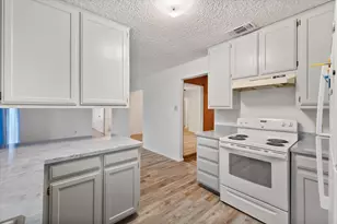 2305 Gilbert Cir, Arlington, TX 76010 - Photo 29