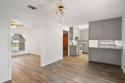 2305 Gilbert Circle, Arlington, TX 76010 - Photo 27