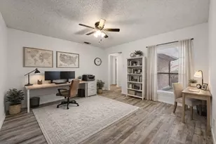 2305 Gilbert Cir, Arlington, TX 76010 - Photo 3