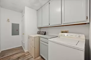 2305 Gilbert Cir, Arlington, TX 76010 - Photo 35