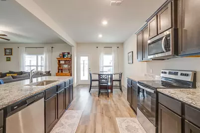 156 Banjo Trail, Newark, TX 76071 - Photo 11