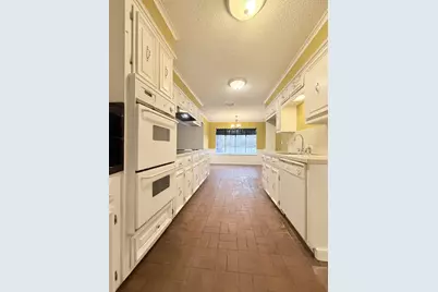 1200 E Franklin Street, Hillsboro, TX 76645 - Photo 9