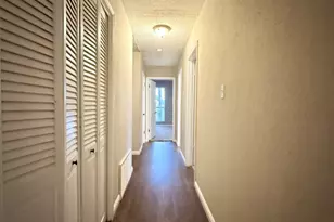 1200 E Franklin St, Hillsboro, TX 76645 - Photo 3