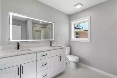 10129 Newcombe Drive, Dallas, TX 75228 - Photo 19