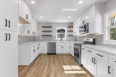 10129 Newcombe Drive, Dallas, TX 75228 - Photo 13