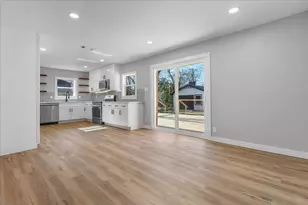 10129 Newcombe Dr, Dallas, TX 75228 - Photo 11