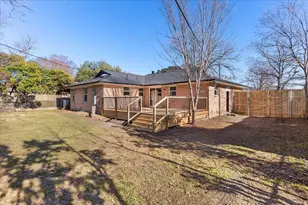 10129 Newcombe Dr, Dallas, TX 75228 - Photo 35