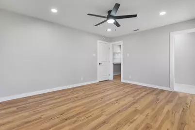 10129 Newcombe Drive, Dallas, TX 75228 - Photo 23