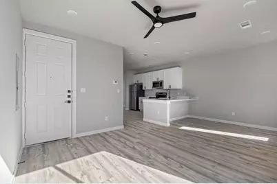 948 S Corinth Street #3, Dallas, TX 75215 - Photo 9