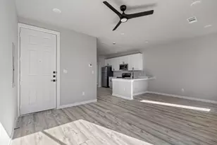 948 S Corinth St, Dallas, TX 75215 - Photo 9