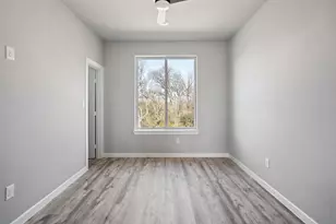 948 S Corinth St, Dallas, TX 75215 - Photo 19