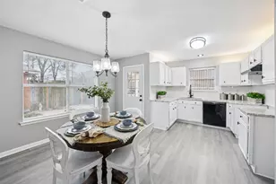 621 Renaissance Pl, Cedar Hill, TX 75104 - Photo 9