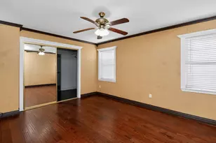 135 Lakeview Dr, Runaway Bay, TX 76426 - Photo 13