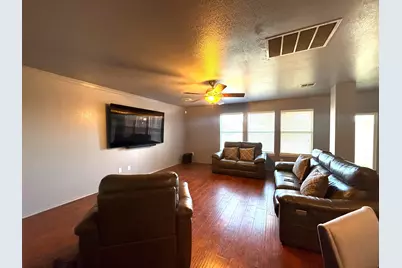 6845 Clarkridge Drive, Dallas, TX 75236 - Photo 9