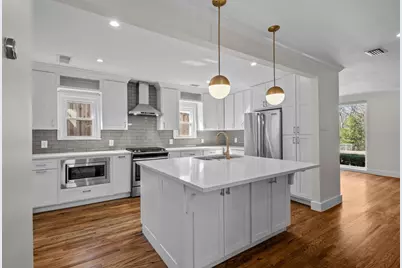 1230 Elmwood Boulevard, Dallas, TX 75224 - Photo 9