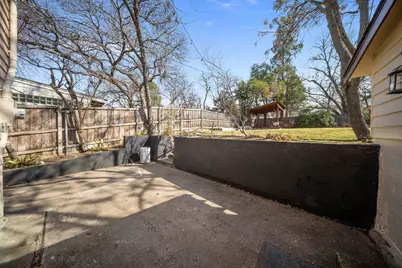 1230 Elmwood Boulevard, Dallas, TX 75224 - Photo 27