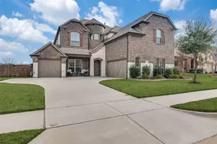 329 Valentino Wy, Grand Prairie, TX 75052 - Photo 1