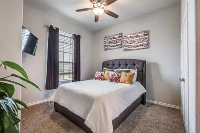329 Valentino Way, Grand Prairie, TX 75052 - Photo 17