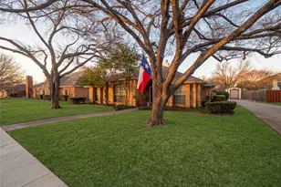 308 Rolling Oak Dr, Murphy, TX 75094 - Photo 1