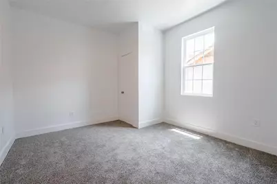 335 N Marsalis Avenue, Dallas, TX 75203 - Photo 5