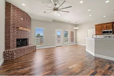 899 W Cardinal Street, Ector, TX 75439 - Photo 5